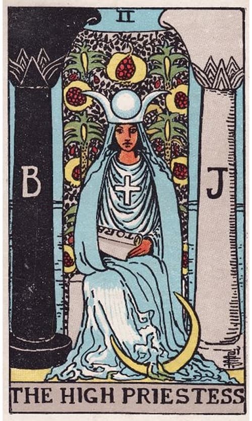 Lá bài The High Priestess trong bộ Ẩn chính